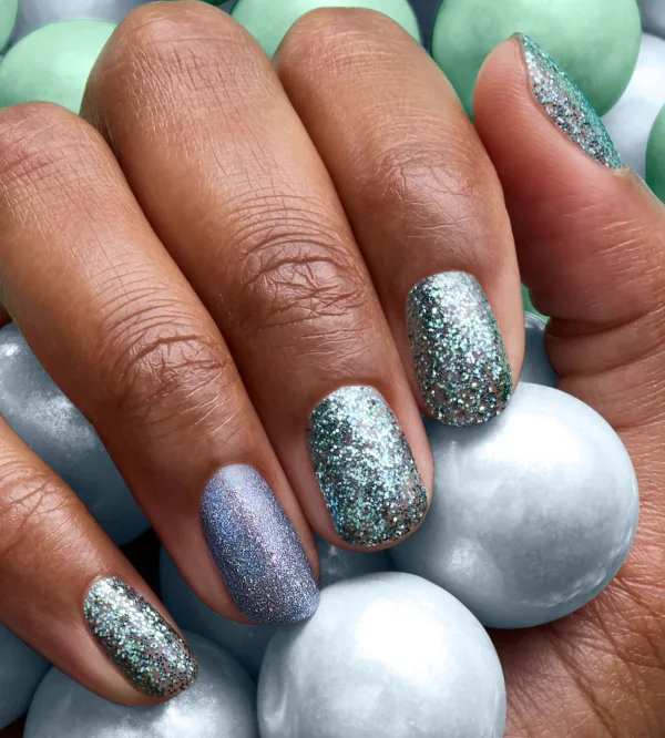 Candymas Lights Glitter Holiday Nail Art Look