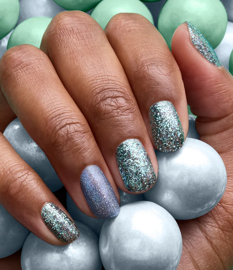 Candymas Lights Glitter Holiday Nail Art Look