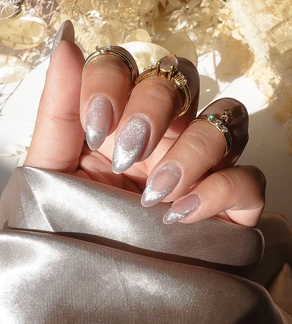 GE22-Velvet-Vision-nail-art-french-illusion 600x666