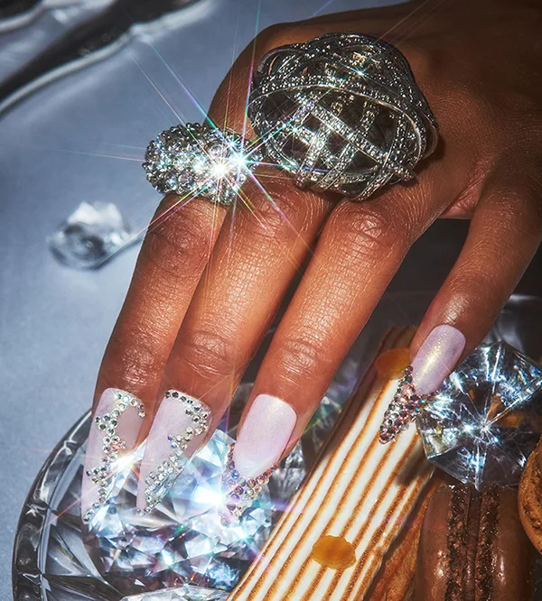 HOL22 LIZETTE MERRY ICE all-ice-on-me 0051 600x666